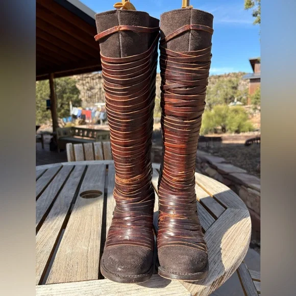 Freebird By Steven Logan Boots - Picture 5 of 16